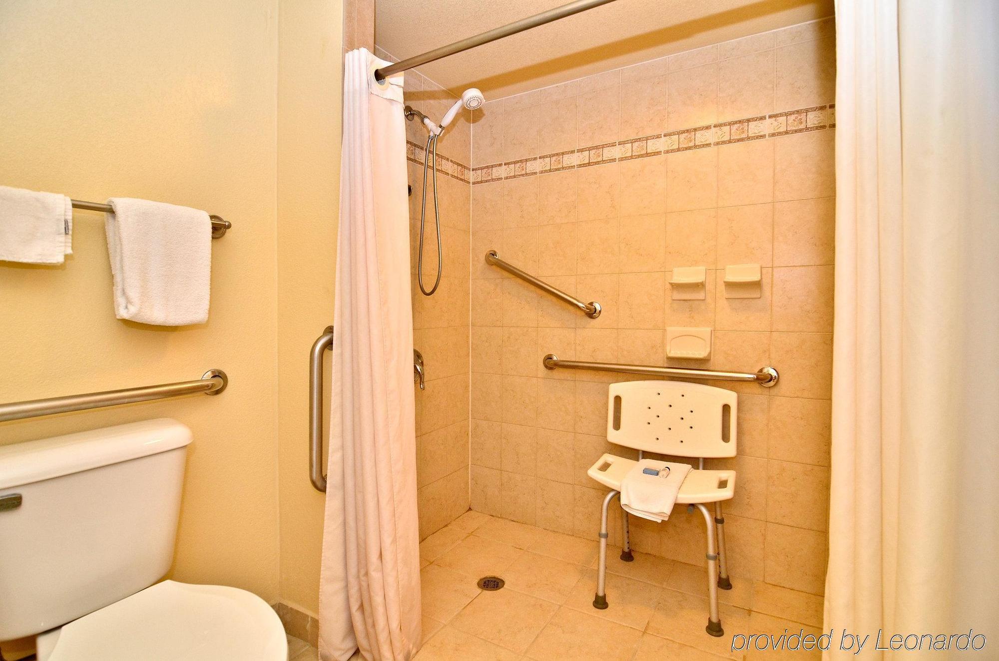 Quality Inn Near Manatee Springs State Park Chiefland Rom bilde