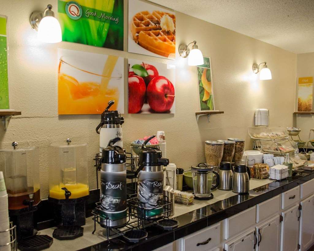 Quality Inn Near Manatee Springs State Park Chiefland Restaurant bilde
